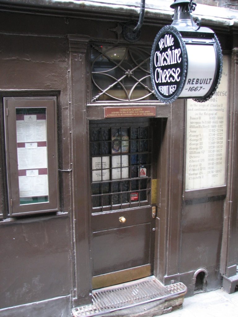 Historic pubs of London - a member's guide